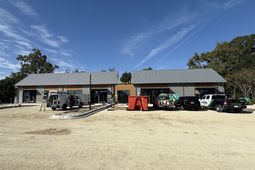 1121 Clarity Road  photo 4