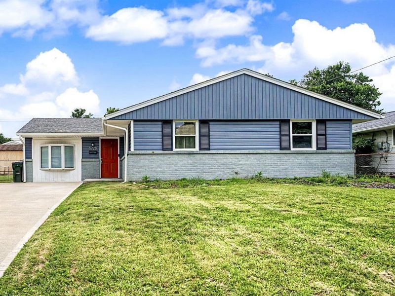6728 Pecos Drive, Newtown, OH 45244 Photo 2