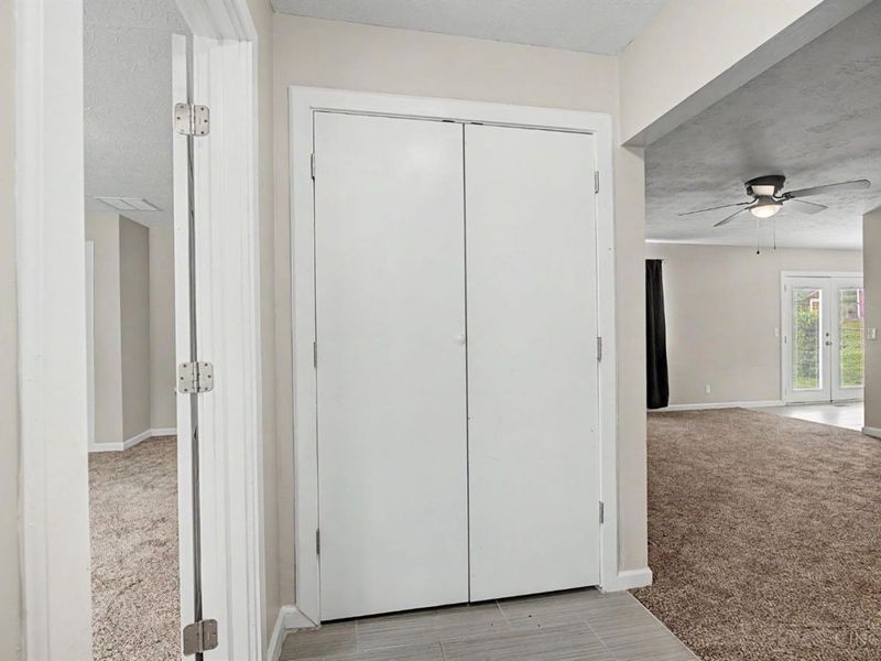 6728 Pecos Drive, Newtown, OH 45244 Photo 8