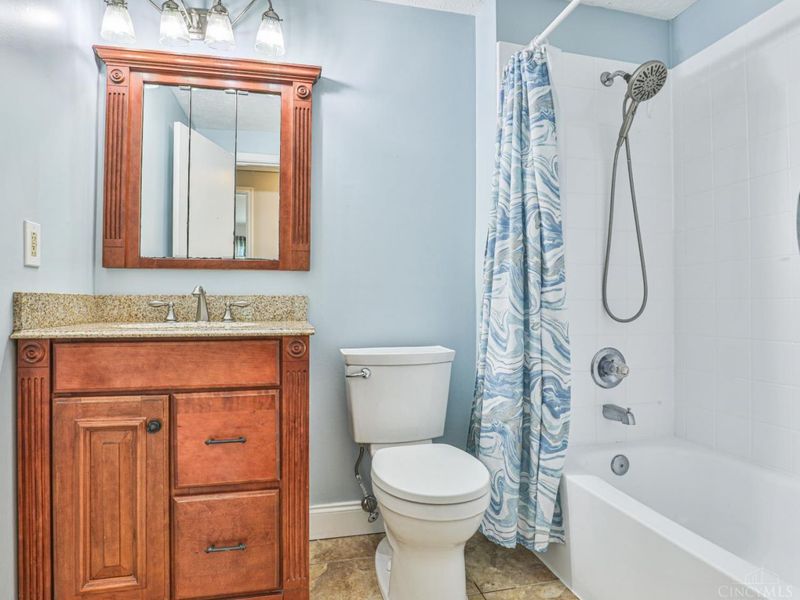 2280 Chesterfield Lane, Batavia Twp, OH 45103 Photo 15