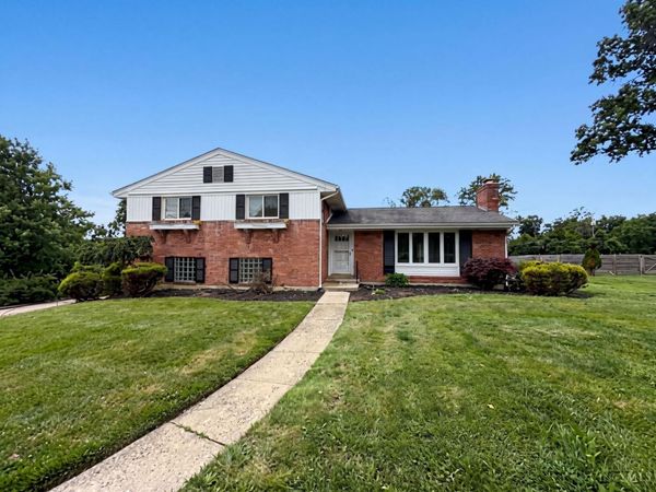 10489 Cinderella Drive, Montgomery, OH 45242