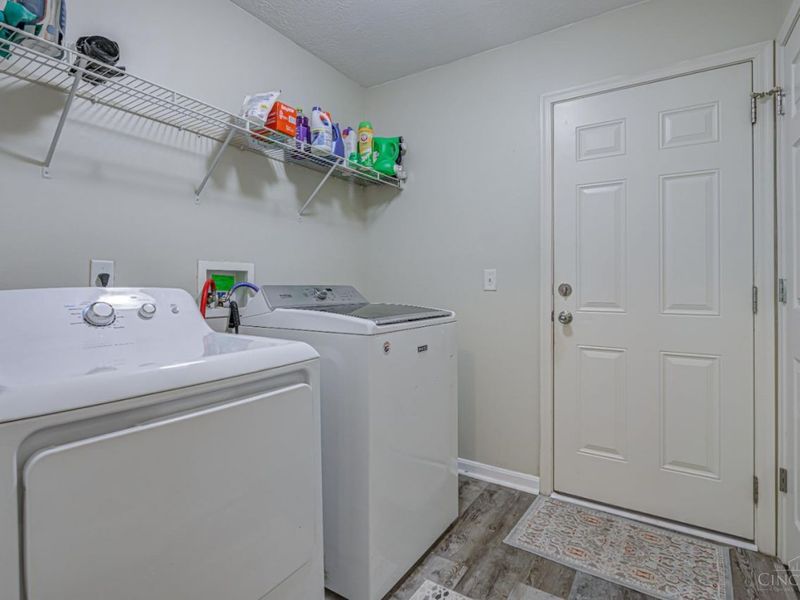 7045 Vail Court, Green Township, OH 45247 Photo 25