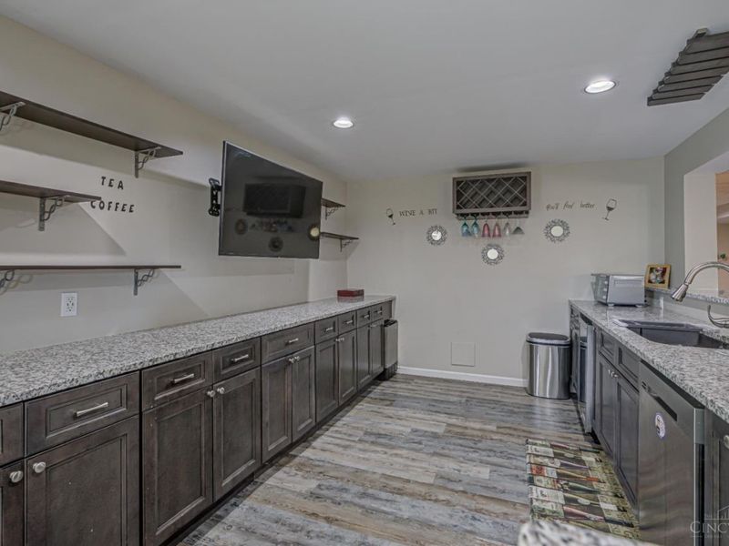7045 Vail Court, Green Township, OH 45247 Photo 29