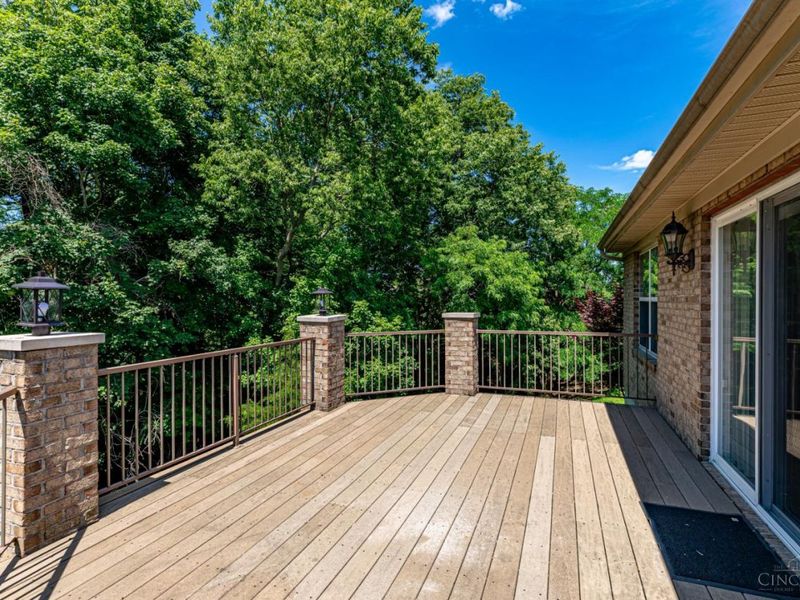 7045 Vail Court, Green Township, OH 45247 Photo 36