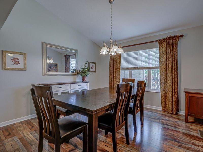 7045 Vail Court, Green Township, OH 45247 Photo 7