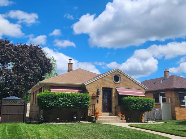 4464 N 68th STREET, Milwaukee, WI 53218