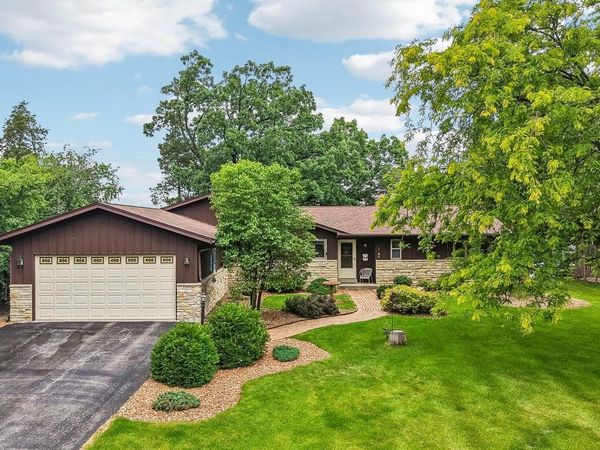 W322N6797 Wildwood Point ROAD, Hartland, WI 53029