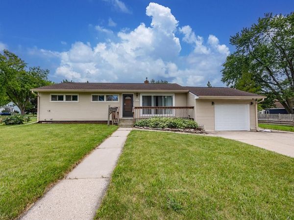 N84W16651 Ann AVENUE, Menomonee Falls, WI 53051
