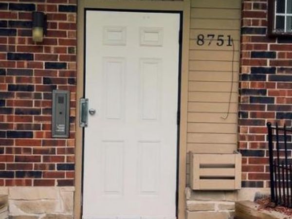 8751 W Oklahoma AVENUE, Unit B, Milwaukee, WI 53227