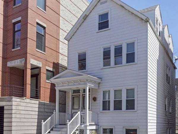 2905 N Burling Street, Unit 3, Chicago, IL 60657