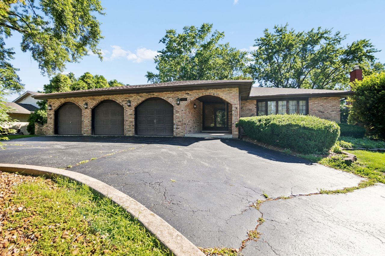 14015 S Cherokee Trail, Homer Glen, IL 60491 Main Photo