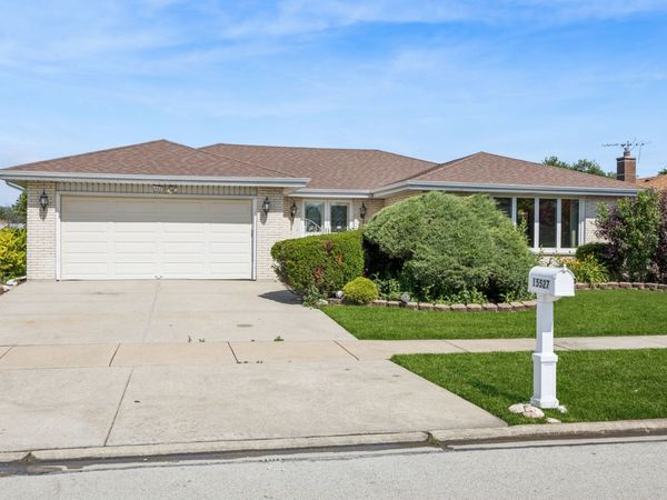 15527 Heather Court , Orland Park, IL 60462