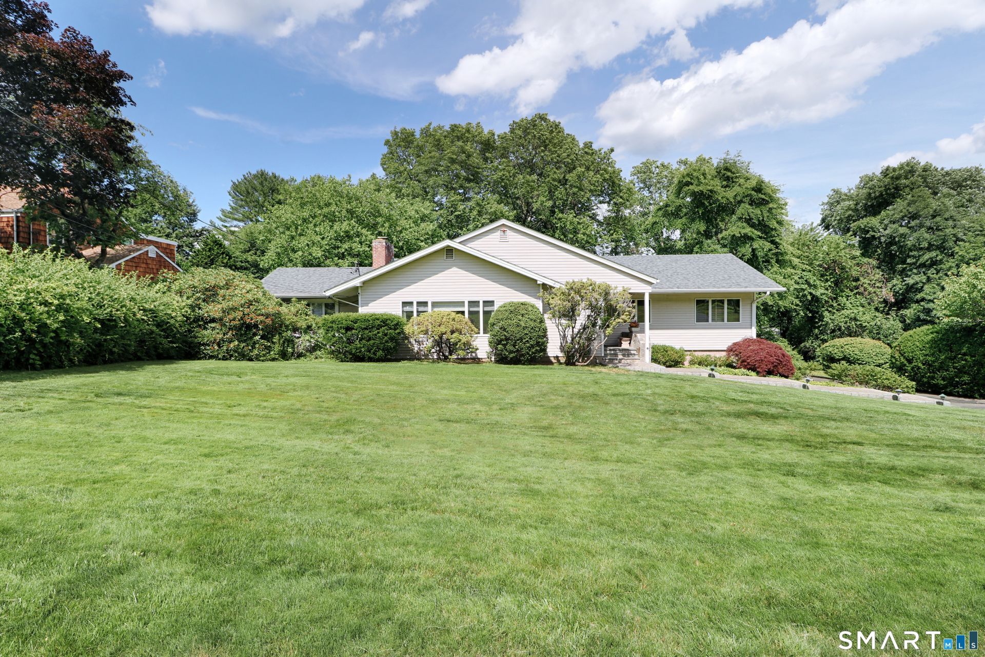 67 Valley, Fairfield, CT 06825 Main Photo