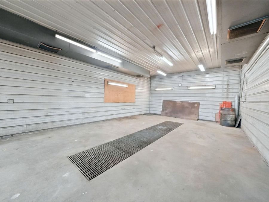 Property Image 36