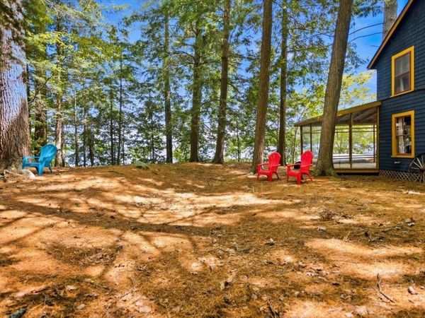 260 Memorial Drive , Winthrop, ME 04364