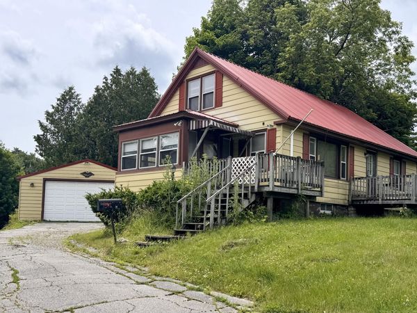2 Barnet Avenue , Waterville, ME 04901