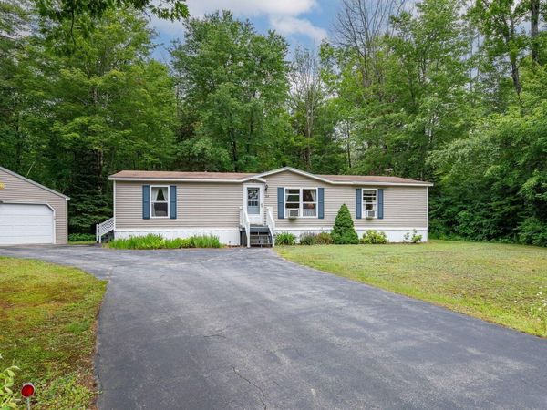 84 Briarwood Road , Lebanon, ME 04027