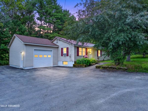 18 Granite Hill Road, Manchester, ME 04351