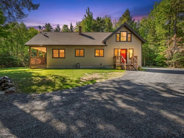 7 Pioneer Road , Moosehead Junction Twp, ME 04441