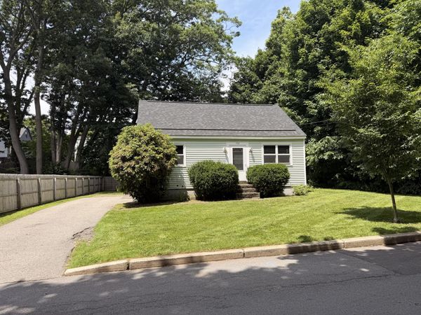 104 Bolton Street , Portland, ME 04102