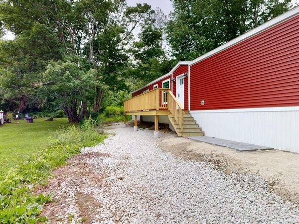 39 Imperial Drive, Eliot, ME 03903