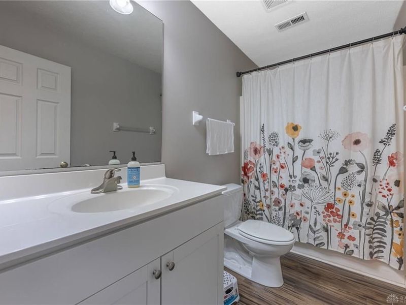 2292 Ferndown Drive, Miamisburg, OH 45342 Photo 13