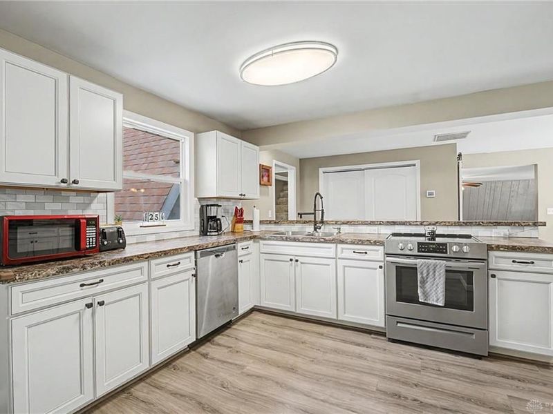 3685 West Drive, Greenville, OH 45331 Photo 6