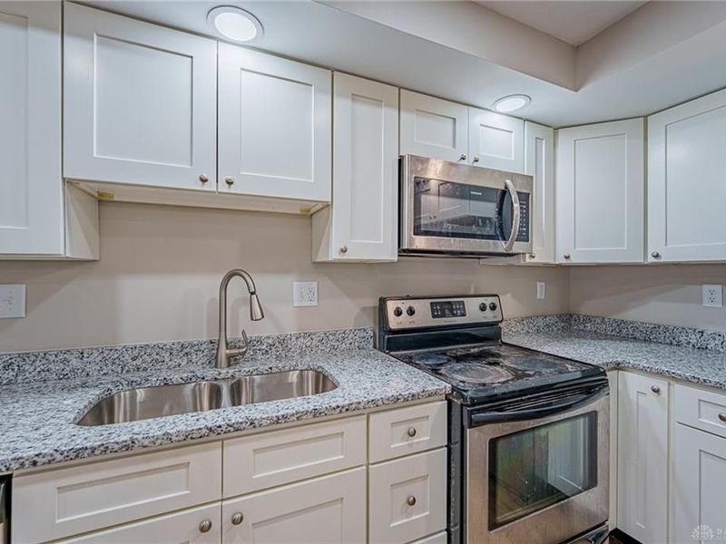 1055 Beryl Trail, Washington Township, OH 45459 Photo 13
