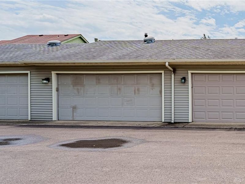 1055 Beryl Trail, Washington Township, OH 45459 Photo 36