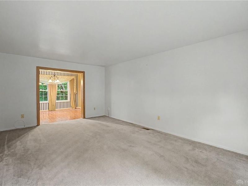 4140 Beech Tree Court, Dayton, OH 45424 Photo 8