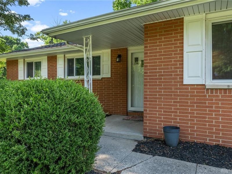 991 Stanwick Drive, Beavercreek, OH 45430 Photo 2