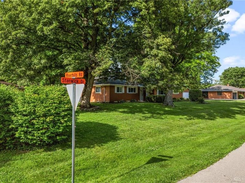 991 Stanwick Drive, Beavercreek, OH 45430 Photo 37