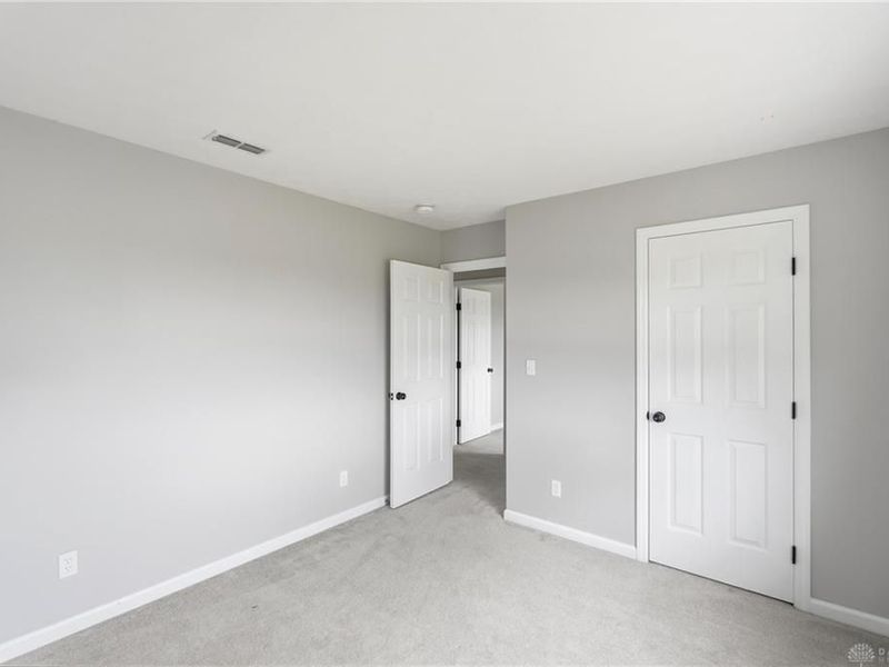 10109 S Cliff Swallow Court, Miamisburg, OH 45342 Photo 21