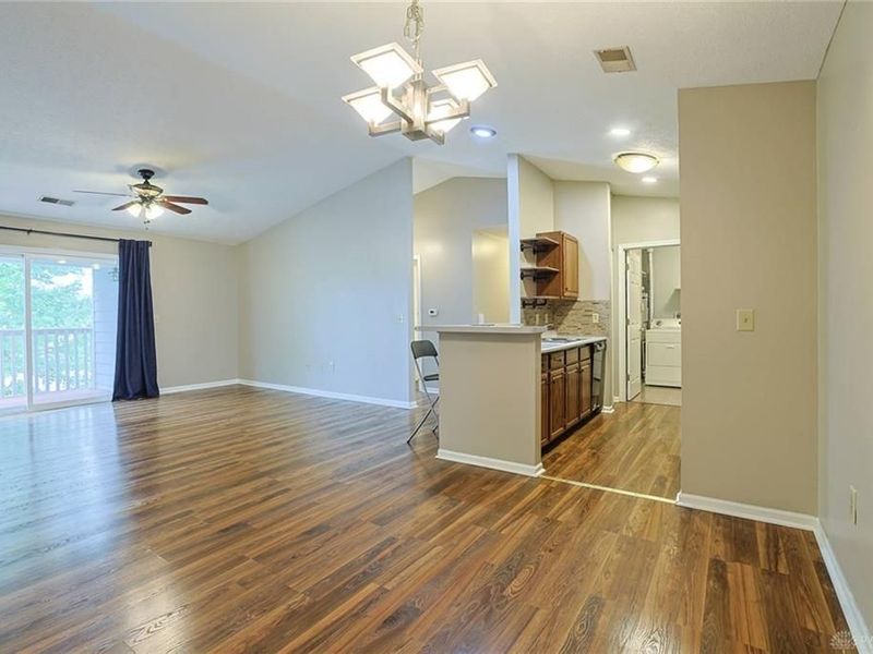 6635 Brigham Square, Unit 7, Centerville, OH 45459 Photo 8