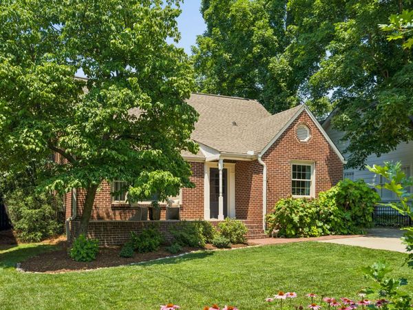 2602 W Linden Ave , Nashville, TN 37212