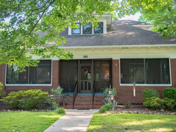 463 Centenary Avenue NW, Cleveland, TN 37311