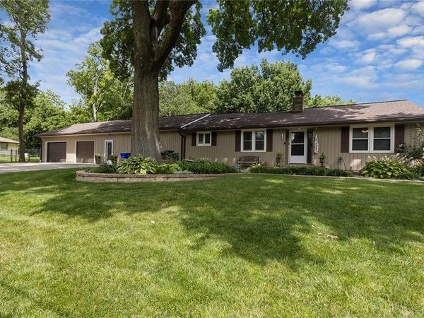 7327 Hardy Street, Overland Park, KS 66204