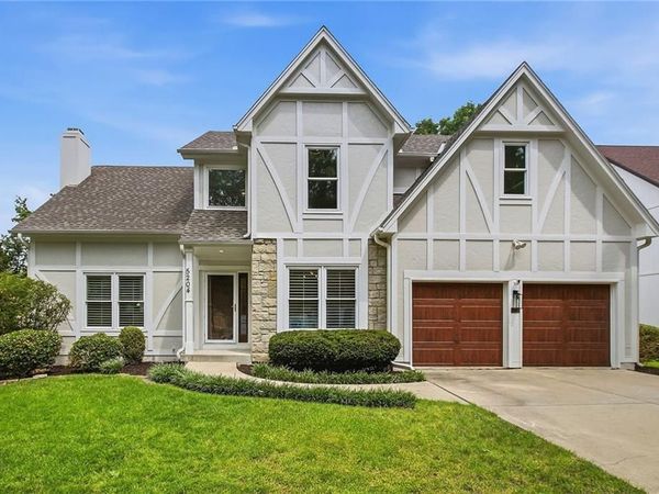 5204 W 157th Street, Overland Park, KS 66224