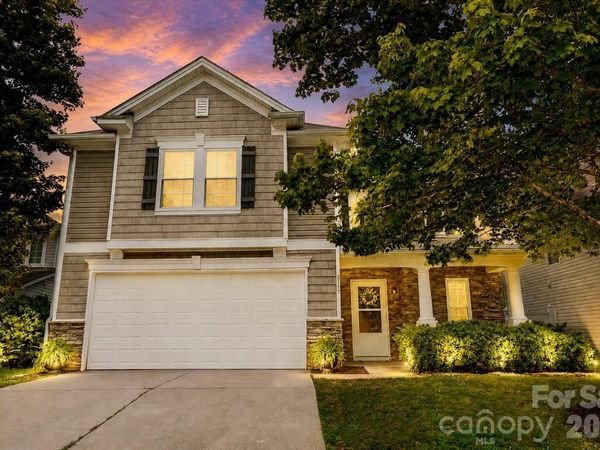 2717 Markham Woods Court , Charlotte, NC 28214