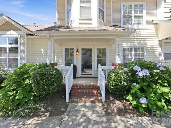 17307 Villanova Road, Huntersville, NC 28078