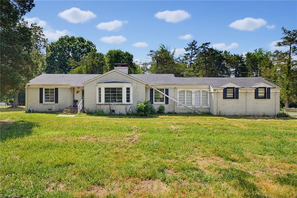 5203 High Point Road, Greensboro, NC 27407 Main Photo