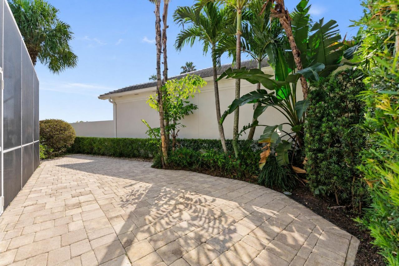 4789 Valencia Drive, Delray Beach, FL 33445 Photo