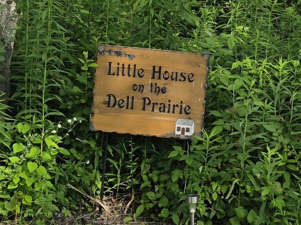 615 Gale Avenue, Wisconsin Dells, WI 53965