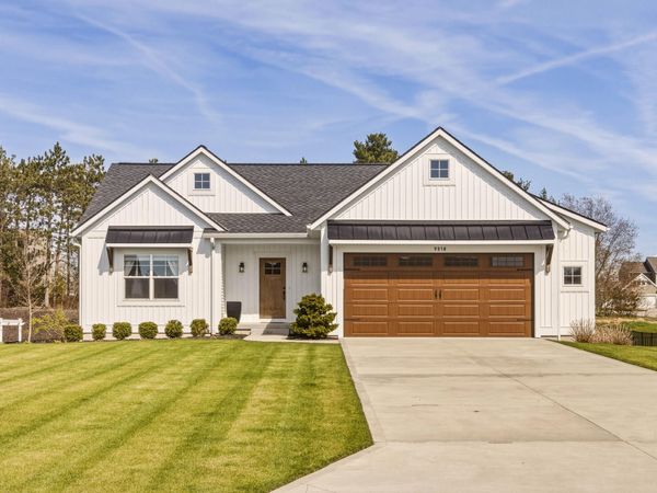 9318 Shoreway Drive, West Olive, MI 49460