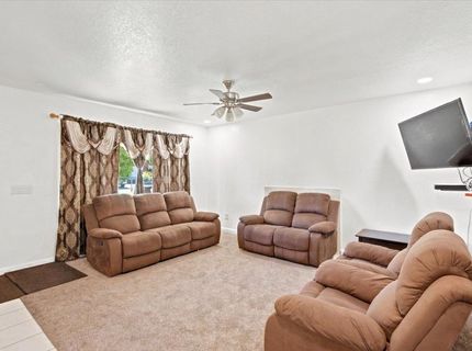 6109 6109 Hermosa St, Sacramento, CA 95822 Photo
