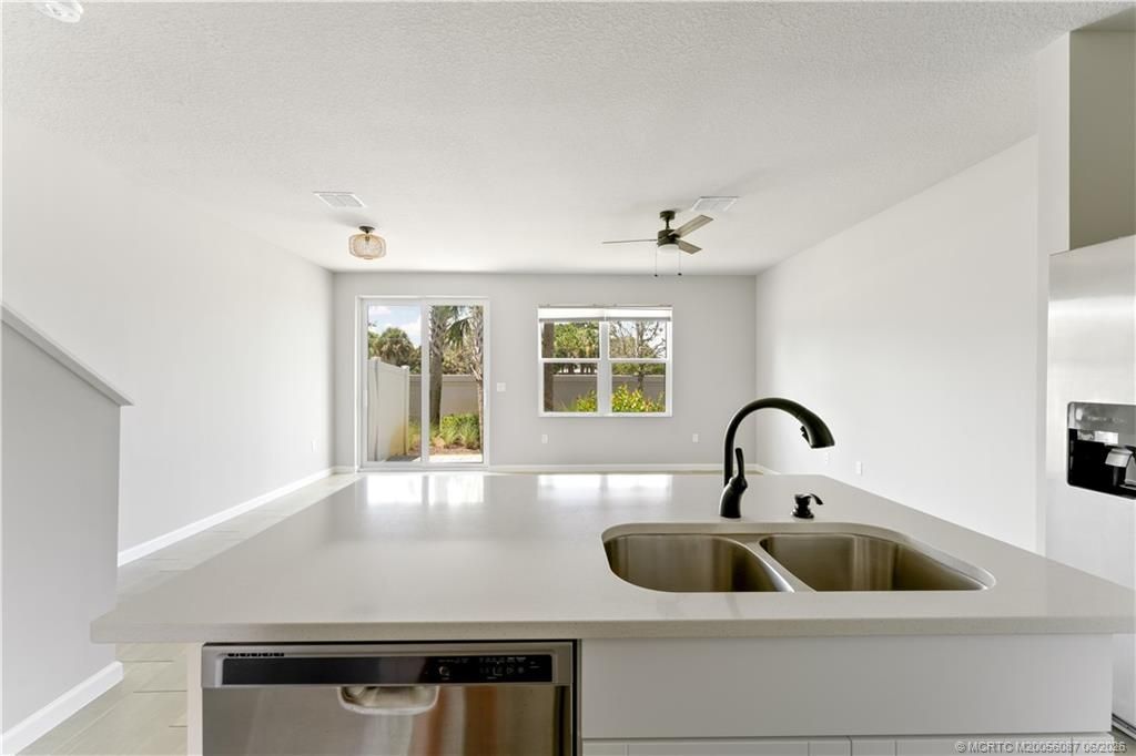 325 SE Halifax Lane , Stuart, FL 34994 Photo