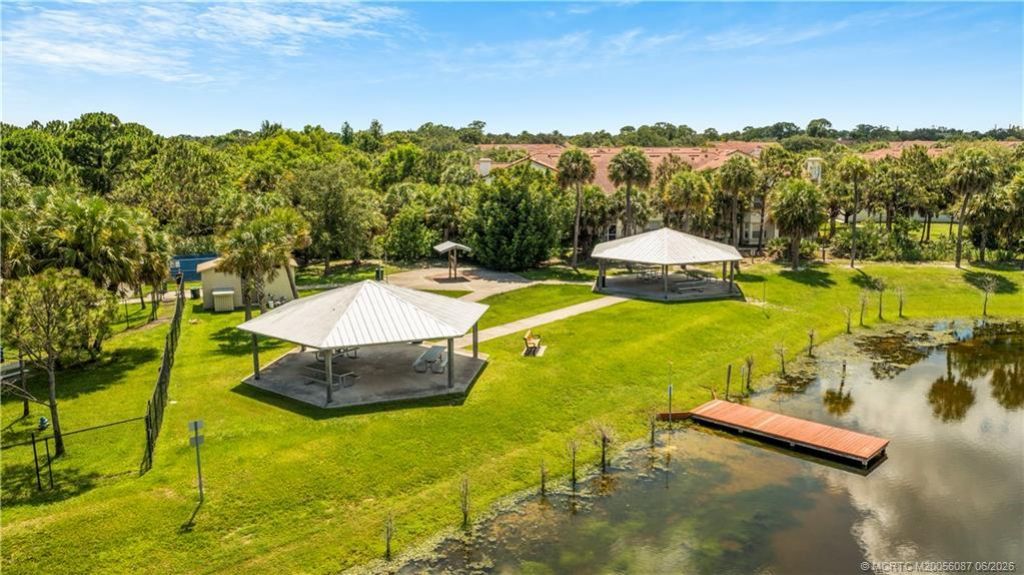 325 SE Halifax Lane , Stuart, FL 34994 Photo