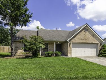 345 Chestnut Lane, Versailles, KY 40383