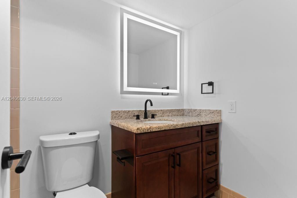 414 SE 10th St , Unit 108, Dania Beach, FL 33004 Photo