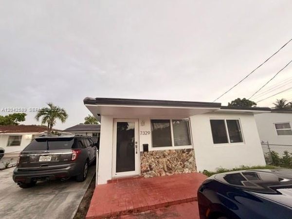 7329 SW 22nd St, Miami, FL 33155